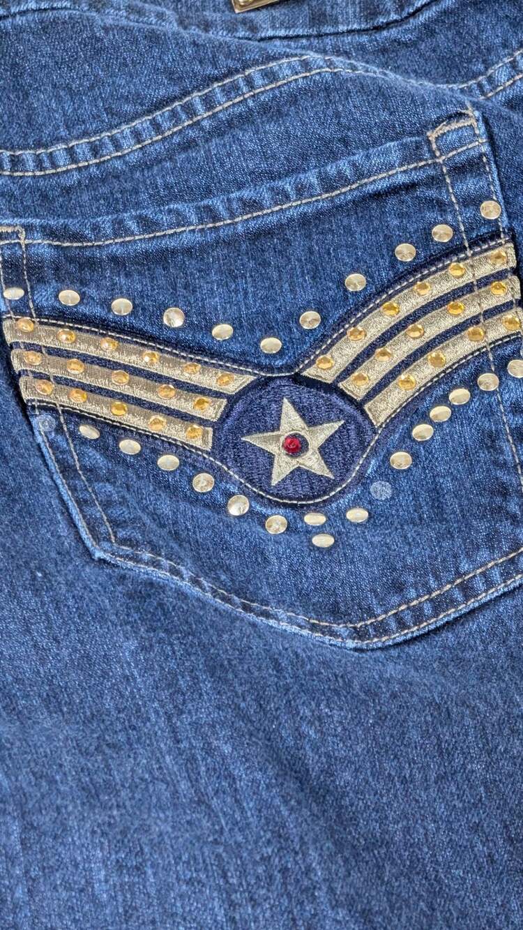 Seven7 Premium Denim Women's Straight Leg Jeans Size 20